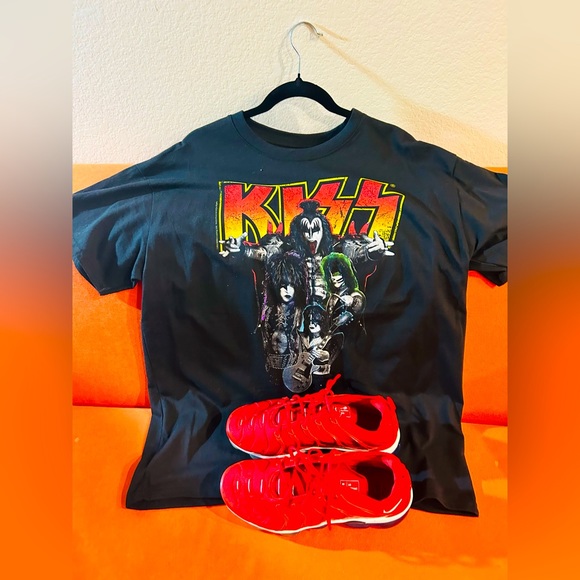 Kiss vintage Tee & Nike Vapormax Combo